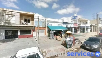 Av. Mcal. Francisco Solano Lopez y Av. Italia - Montevideo