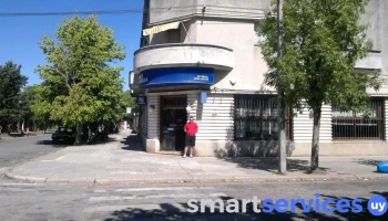 Banco República - De Lunes A Viernes