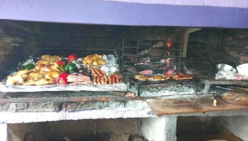 Bar Y Parrillada Ottonello - 12200 Montevideo