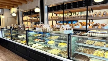 Confitería Bacacay - 11300 Montevideo