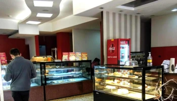 Confitería Banzai - Av. Gral. José Gervasio Artigas 1084