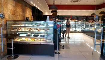Confitería Fiesta D'Oro - 12100 Montevideo