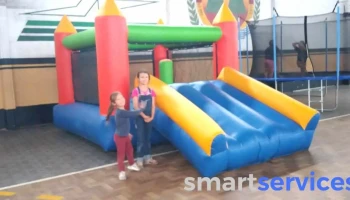 Happy Fiestas Infantiles - Entre Herrera Y