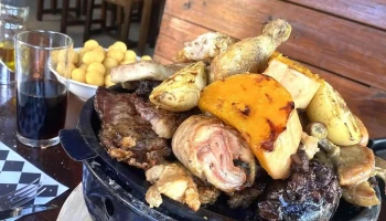 Las Brasas Parrillada y Pizzeria - 20300 Pan De Azúcar