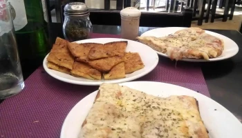 Pan y Pizza - 11800 Montevideo