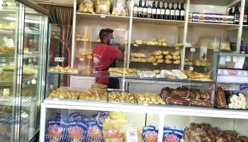 Panadería Ellis - 37000 Melo