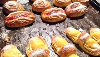 Panaderia Y Confiteria La Nueva Don Apolo - 12900 Montevideo