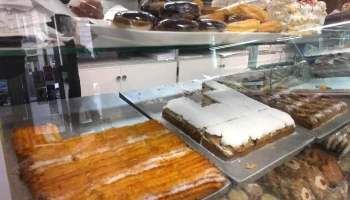 Panaderia Y Confiteria Onda - 11100 Montevideo