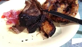 Parrillada El Tato - Diego Young