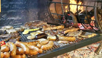 Parrillada La 45 - 80000 Rodríguez