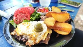 Restaurante Pasaje las Flores - 70000 Col. Del Sacramento