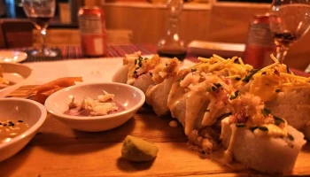 Restaurante Sushi y Comida Peruana Fusión - Av Anaconda Al Norte De
