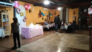 Salón Aramboty - 12400 Montevideo