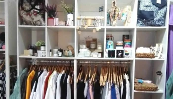 Violet Store - 11200 Montevideo