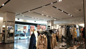 Zara - 11300 Montevideo
