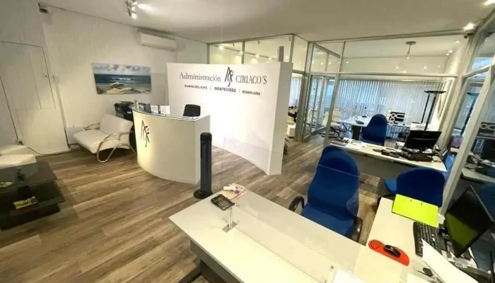 Administracion Ciriacos   Punta Del Este Comentarios - Punta del Este