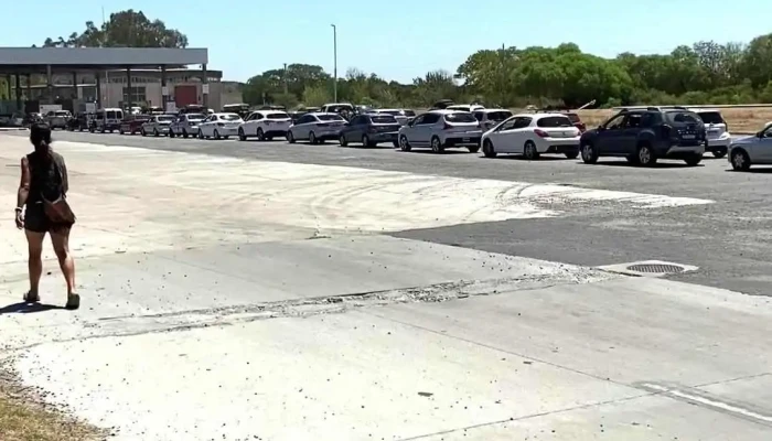 Aduana Puente Internacional de Fray Bentos - 65000 Departamento De Río Negro