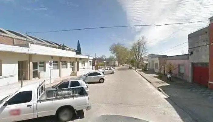 Agencia Republica Afap   Flores Dentro Del Brou Abierto Ahora - Trinidad