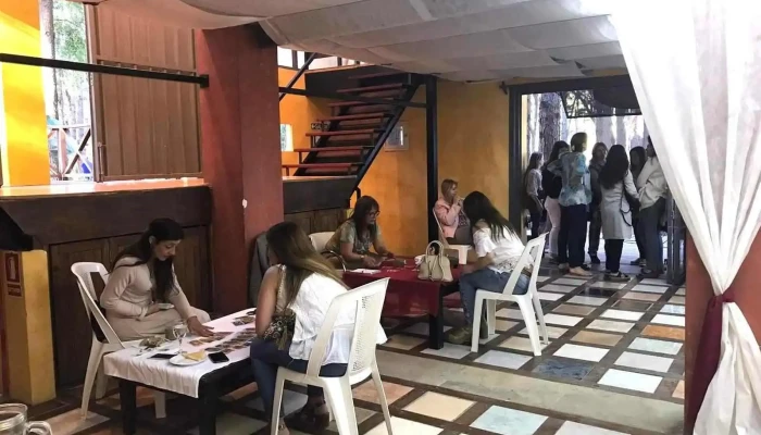 Atelier Cultural de Eventos La Calandria - Av. Antonio Lussich Esq