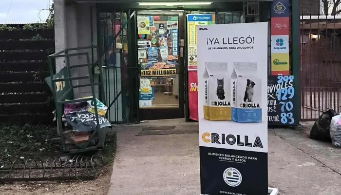 Auto servi Para vos - 12400 Montevideo