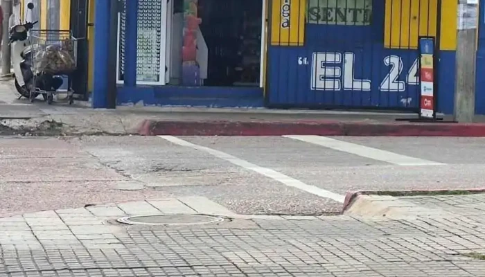 Autoservice y Carnicería el 24 - 20300