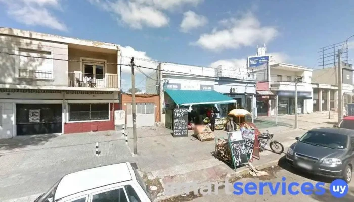 Av. Mcal. Francisco Solano Lopez y Av. Italia - Montevideo