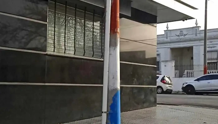 Banco De Seguros Del Estado Agencia La Paz -  Fotos - La Paz