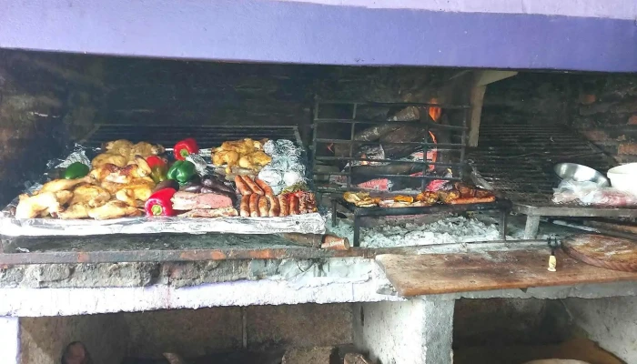 Bar Y Parrillada Ottonello - 12200 Montevideo
