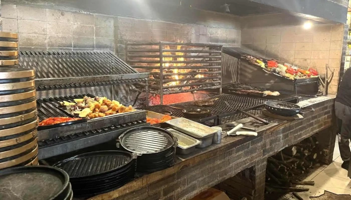 Benedetto Steakhouse - 40000 Rivera