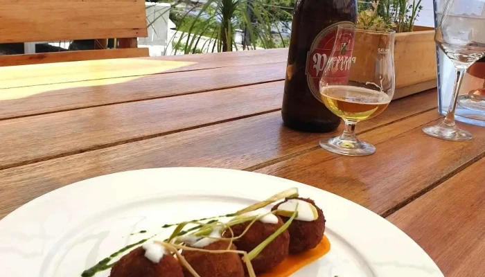 Bohemia Bistro - 70000 Col. Del Sacramento