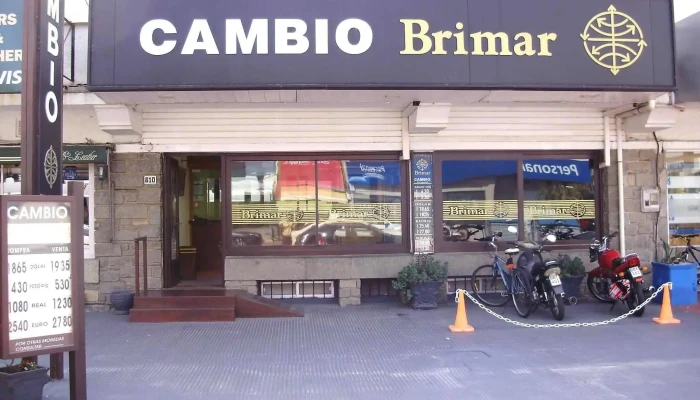 Brimar Servicios Financieros - Akumal S.a. Suc. Punta del Este - 20100 Punta Del Este