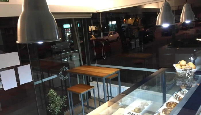 Brotzeit -    Tu Panaderia Alemana Ambiente - Montevideo