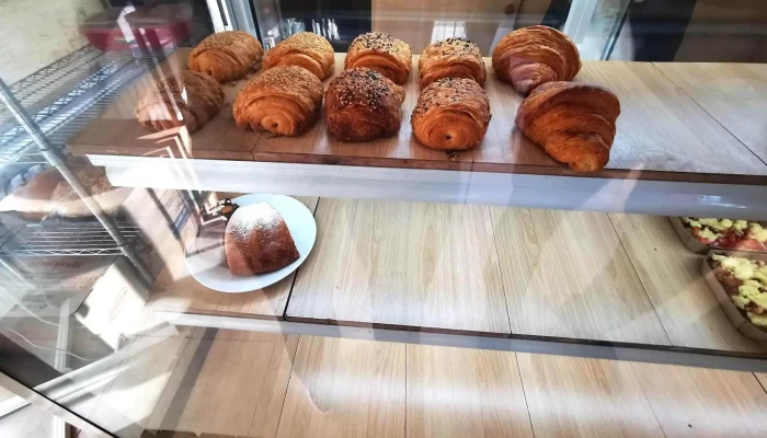 Brotzeit -    Tu Panaderia Alemana Vitrina - Montevideo
