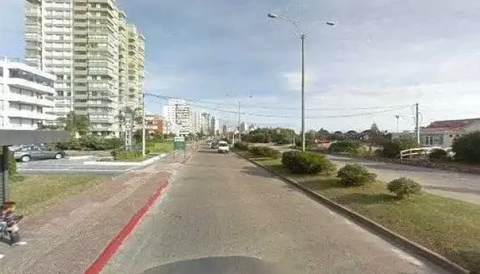 Bus -    0084 Sitio Web - Punta del Este