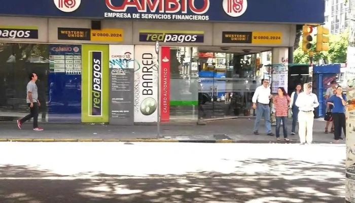 Cambio 18 -  Exterior - Montevideo