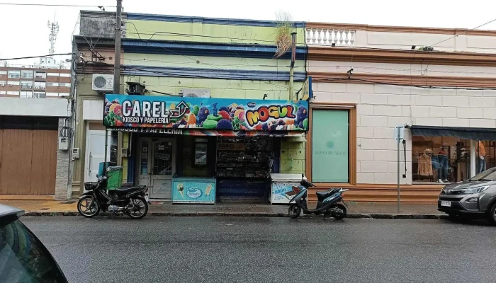 Carel Maxiquiosco - 70100 Carmelo