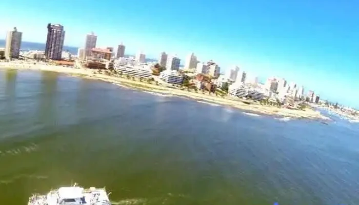 Catamaran Oceania Edificio - Punta del Este