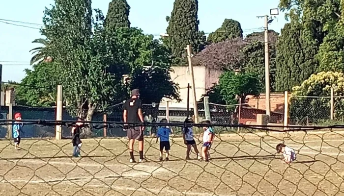Club Holanda -  Telefono - Montevideo