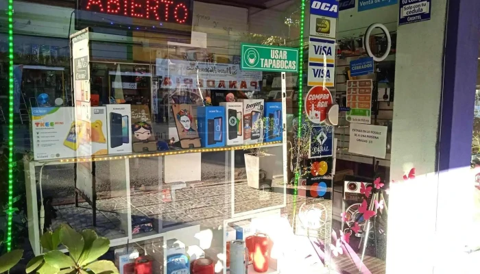 De todo y más - 30100 Solís De Mataojo
