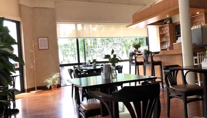 Del Teatro Café - Calle 18 De Julio & 25 De Mayo