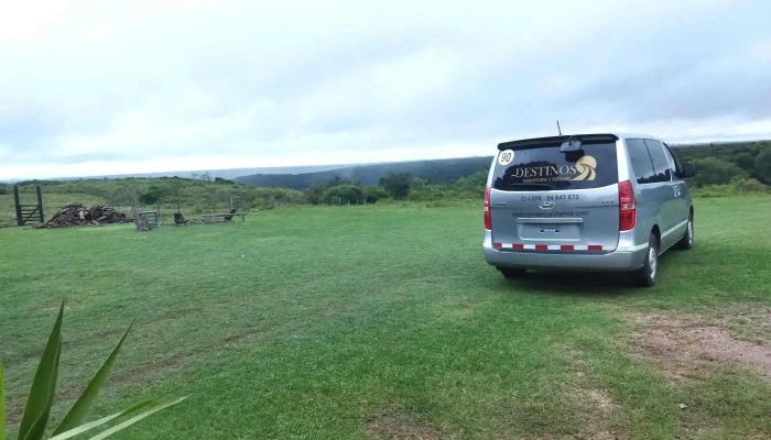Destinos Trasporte Y Turismo -  Abierto Ahora - Montevideo