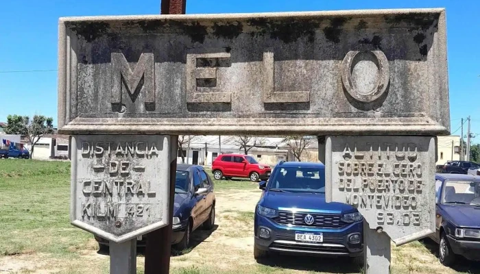 Dirección de Tránsito Intendencia de Cerro Largo - 37000 Melo