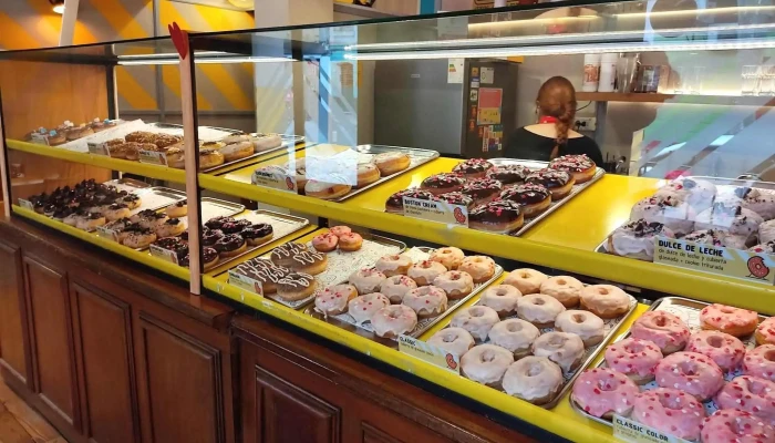 Donut City Parque Batlle - Café / Take away - 11300 Montevideo
