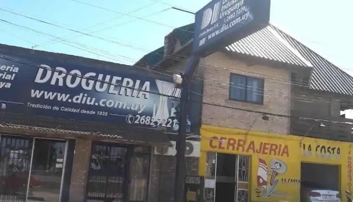 Droguería Industrial Uruguaya - Ciudad De La Costa
