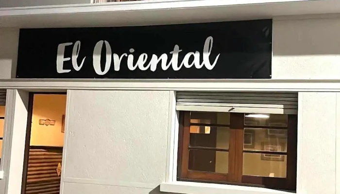 El Oriental Restaurante - Entre Roosevelt Y
