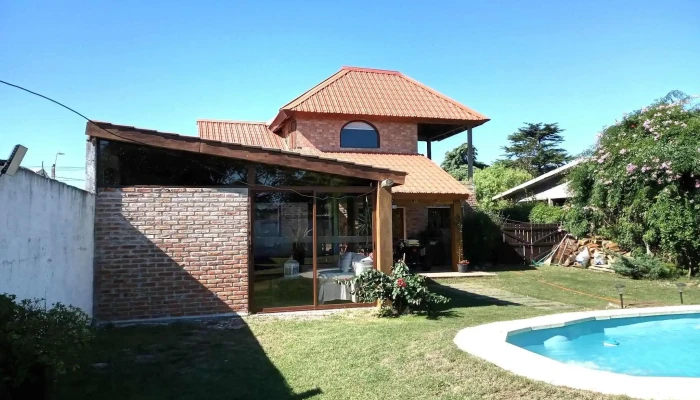 El Postigo Casa Campestre - Av. Carlos Racine