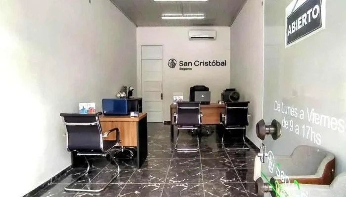 Ernesto Seguros San Cristobal -  Interior - Rivera