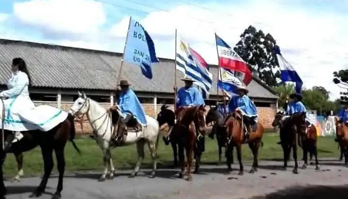 Escenario Municipal Nuevo Berlin Rio Negro Uruguay -  Videos - Nuevo Berlín