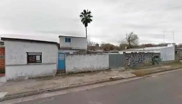 Escritorio Luis Eduardo Burgues -  Cerca De Mi - Durazno