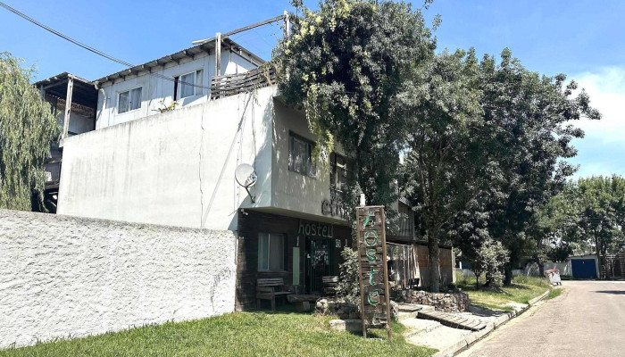 Etnico Hostel -  Cerca De Mi - Chuy